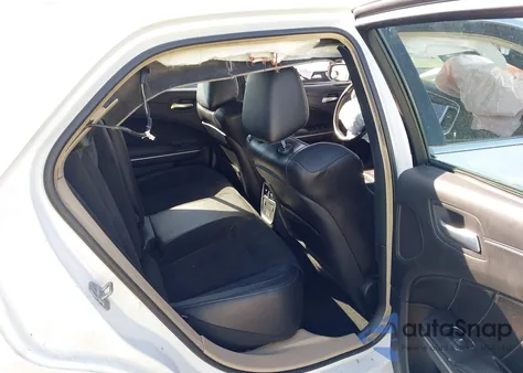 2012 Chrysler 300C Luxury Series из США, поврежденный, VIN 2C3CCAPT4CH289561